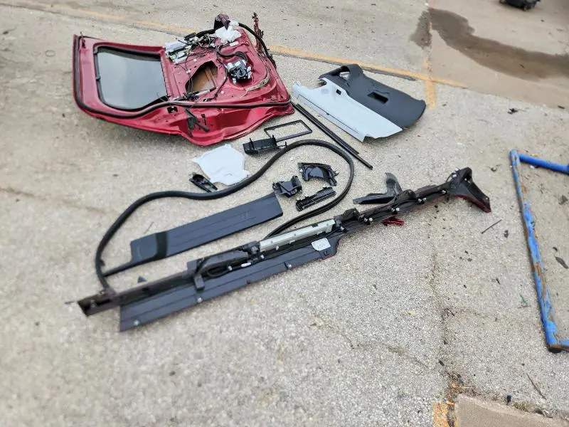 2025 TOYOTA SIENNA XLE 7-PASSENGER  