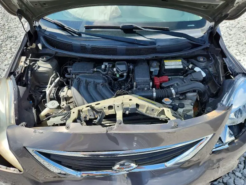 2014 NISSAN VERSA 1.6 SV  