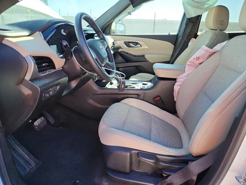 2023 CHEVROLET TRAVERSE LS  