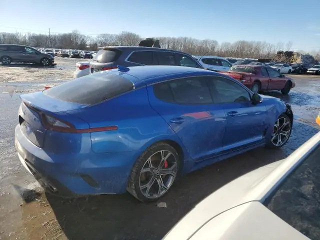 2019 KIA STINGER GT  