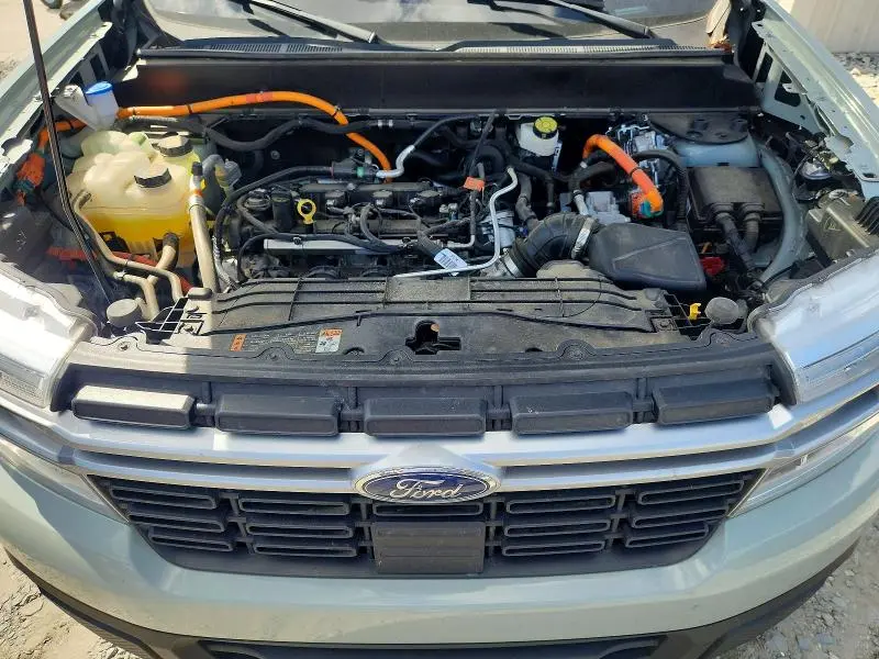 2024 FORD MAVERICK LARIAT  