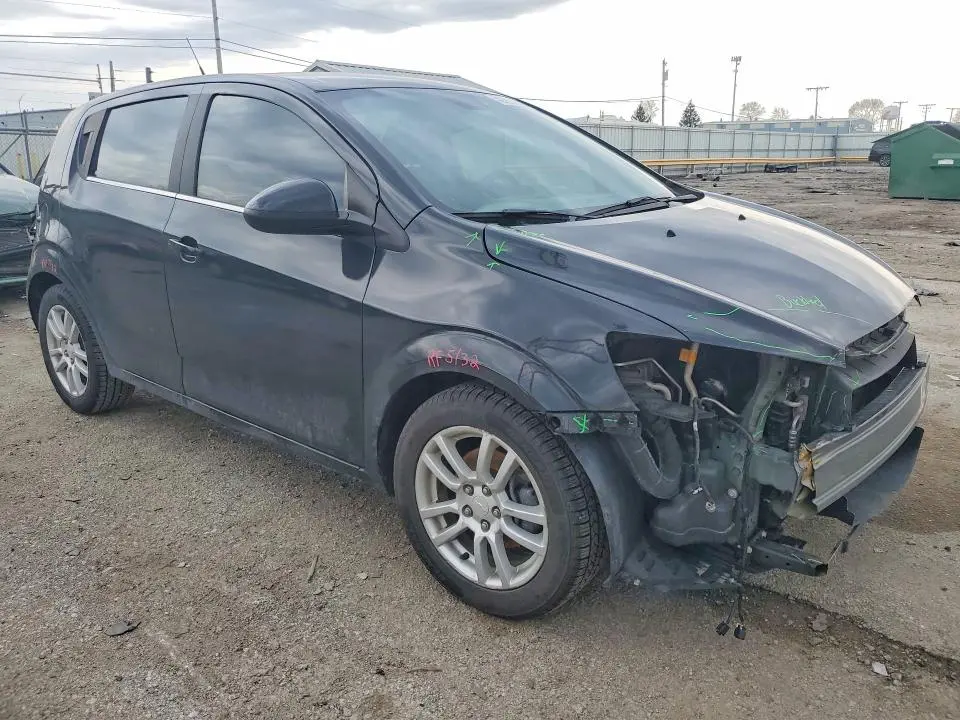 2013 CHEVROLET SONIC LT  