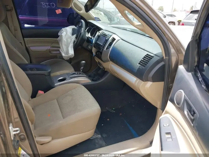 2013 TOYOTA TACOMA  