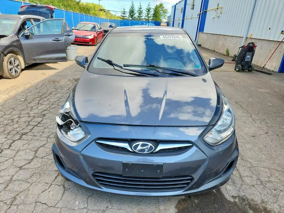 2012 HYUNDAI ACCENT GLS  