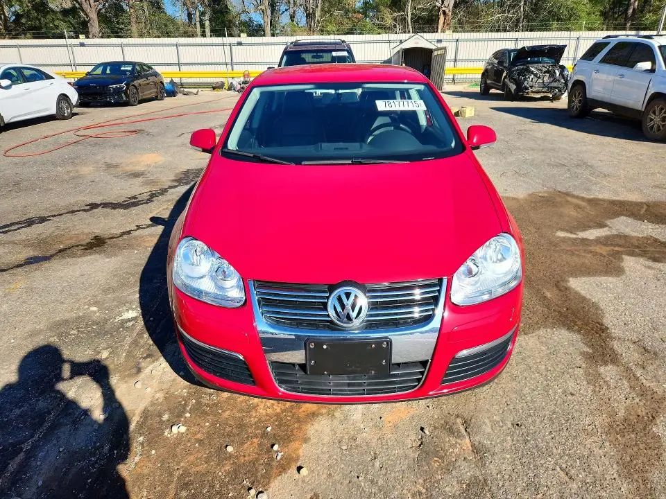2010 VOLKSWAGEN JETTA LIMITED  