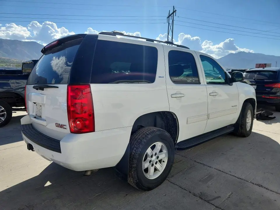 2010 GMC YUKON SLT  