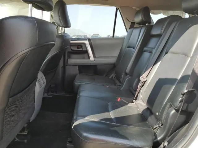 2013 TOYOTA 4RUNNER SR5  