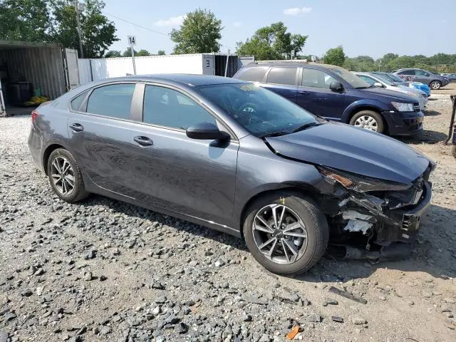 2022 KIA FORTE FE  