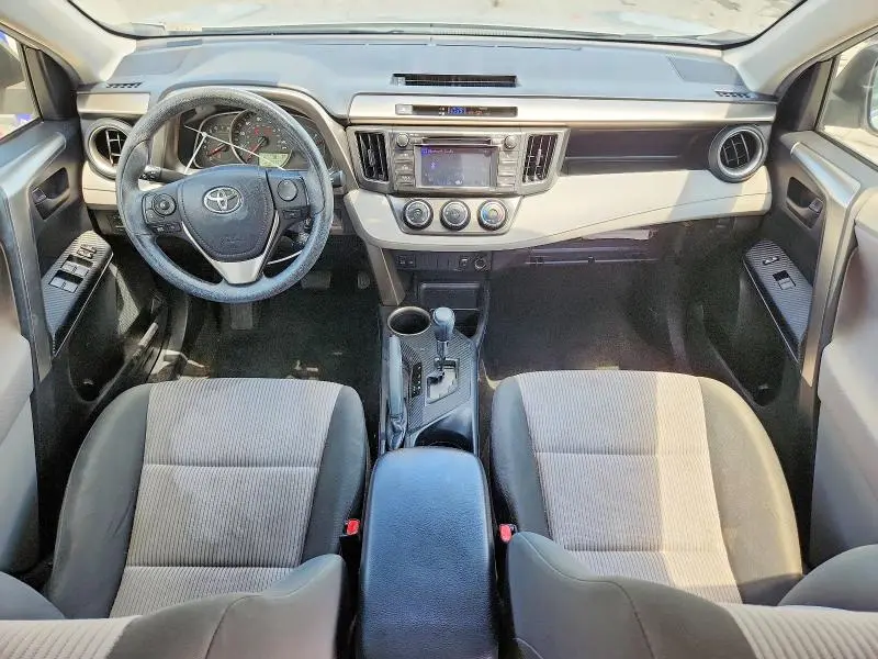 2013 TOYOTA RAV4 LE  