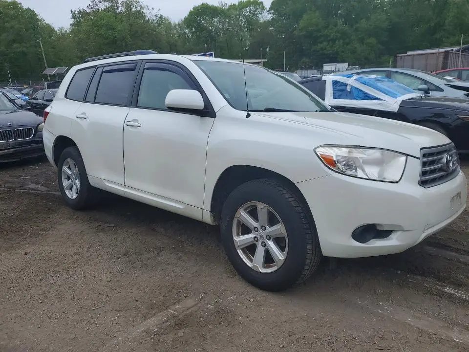 2010 TOYOTA HIGHLANDER BASE  