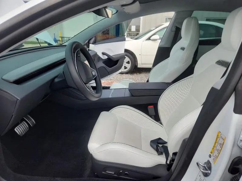 2025 TESLA MODEL 3   