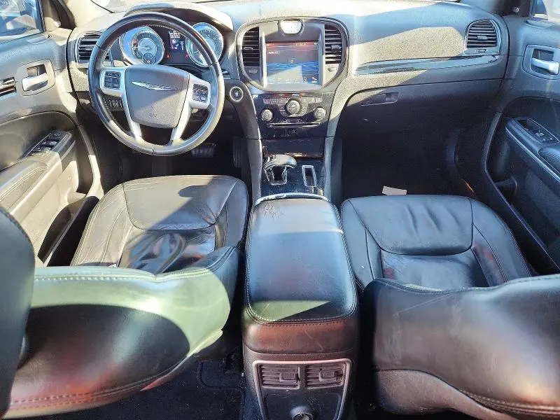 2012 CHRYSLER 300 LIMITED  