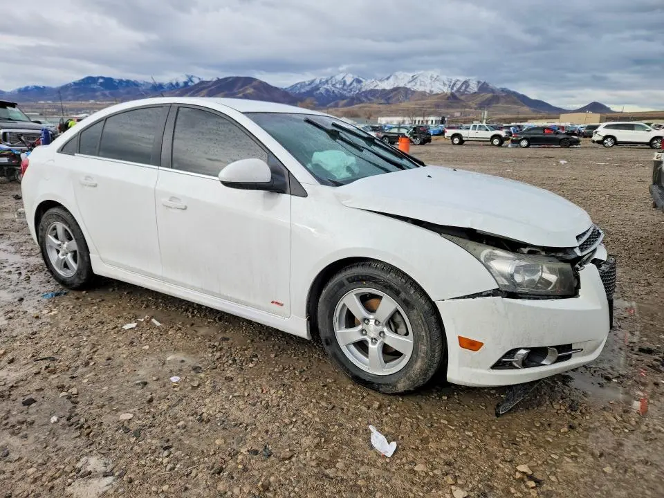2014 CHEVROLET CRUZE LT  