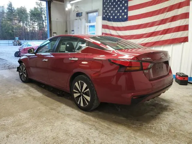 2022 NISSAN ALTIMA SV  