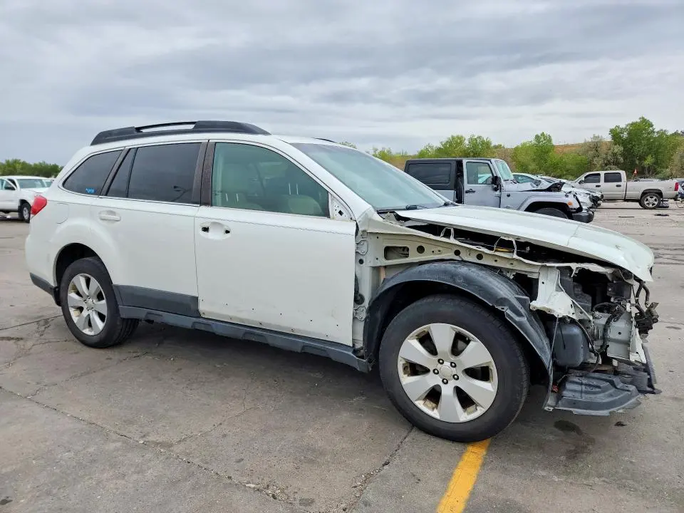2010 SUBARU OUTBACK 2.5I LIMITED  