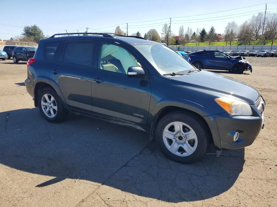 2010 TOYOTA RAV4 LIMITED  