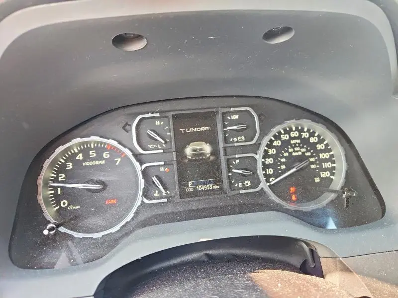 2020 TOYOTA TUNDRA CREWMAX SR5  