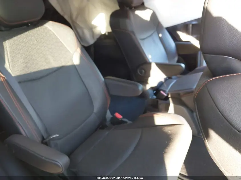 2024 TOYOTA SIENNA XSE