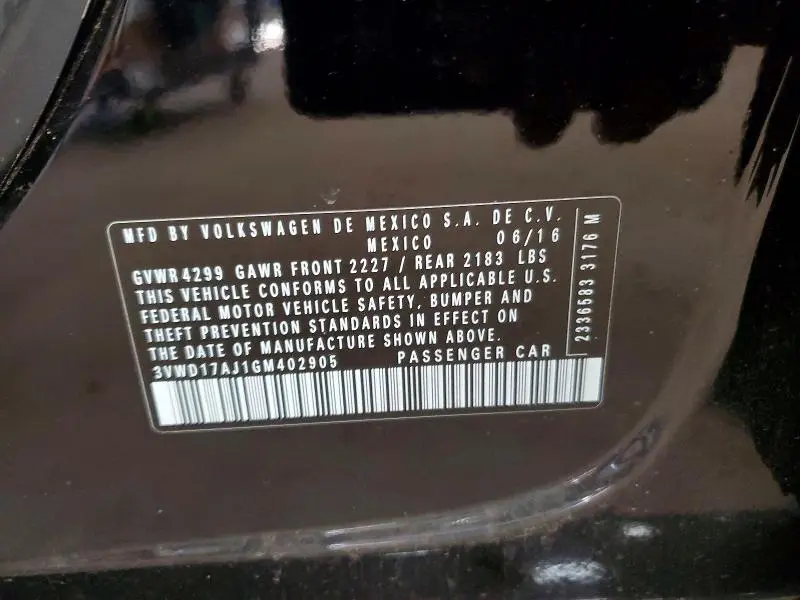 2016 VOLKSWAGEN JETTA SPORT  