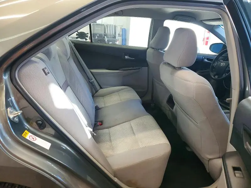 2014 TOYOTA CAMRY LE  