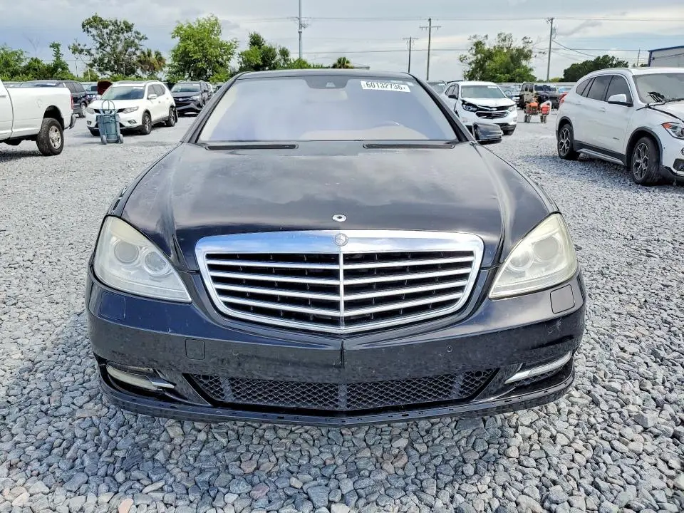 2011 MERCEDES-BENZ S 550  