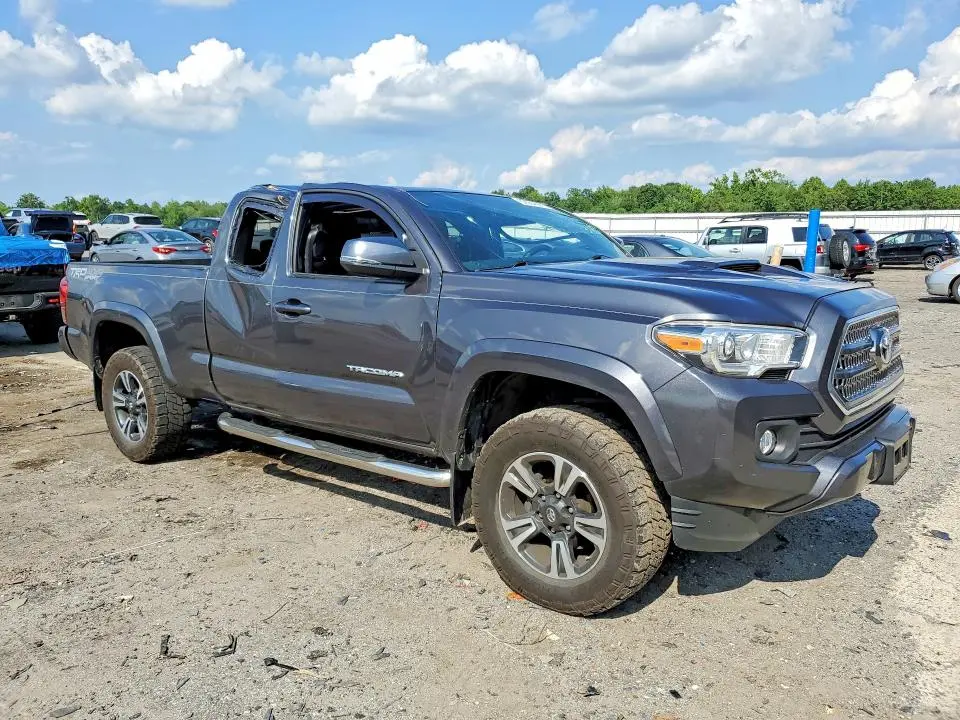 2017 TOYOTA TACOMA TRD SPORT  