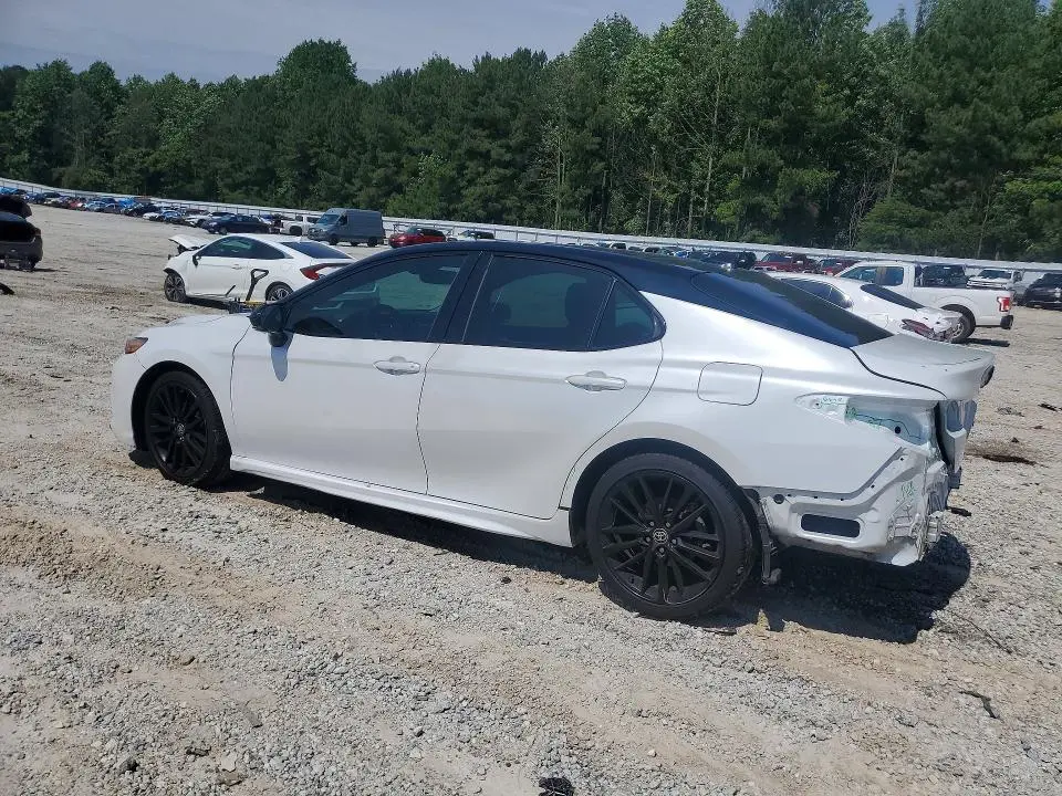 2018 TOYOTA CAMRY XSE  