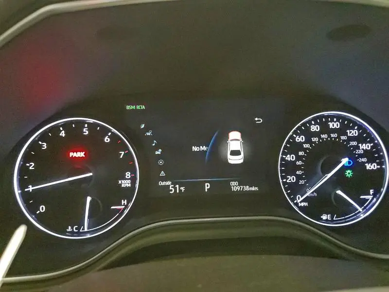 2019 TOYOTA AVALON XLE  