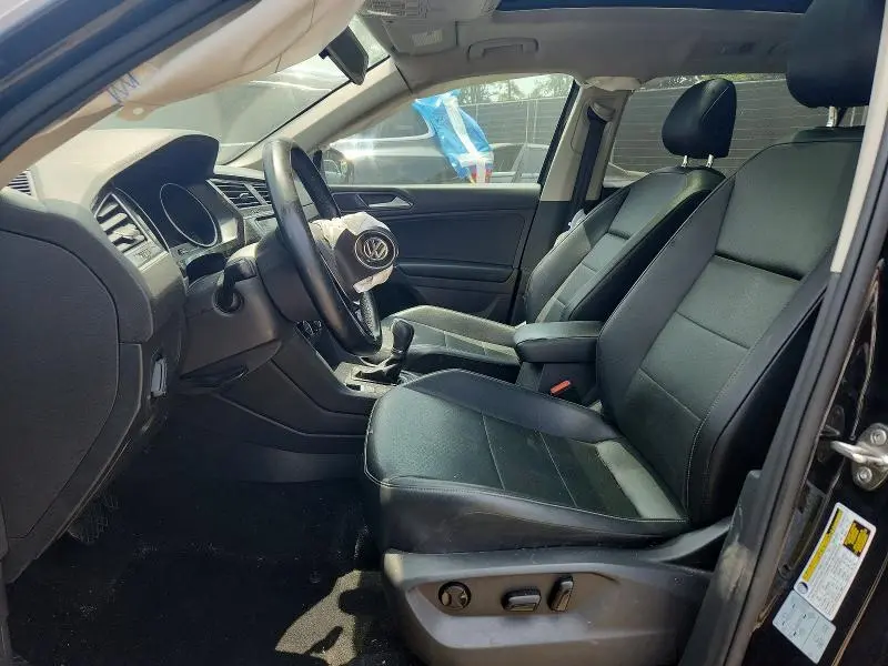 2018 VOLKSWAGEN TIGUAN SE  