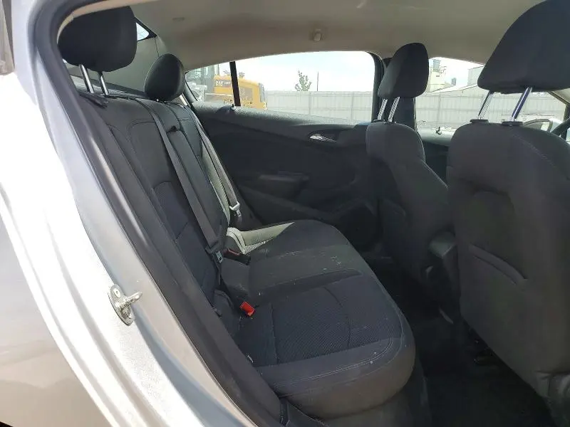 2016 CHEVROLET CRUZE LT  