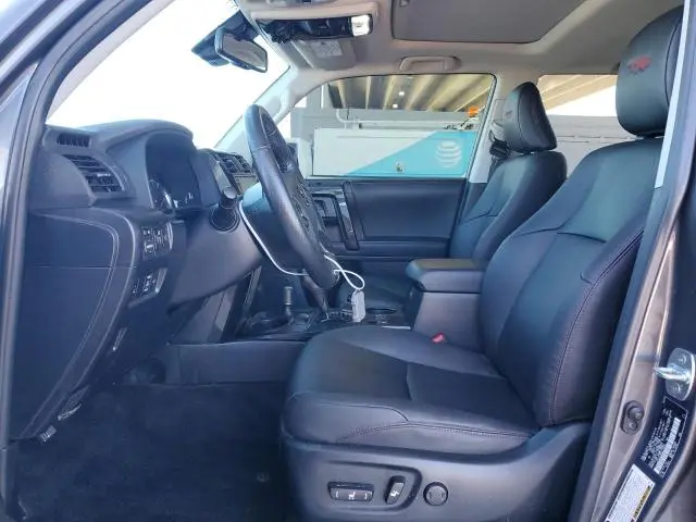 2023 TOYOTA 4RUNNER SE  