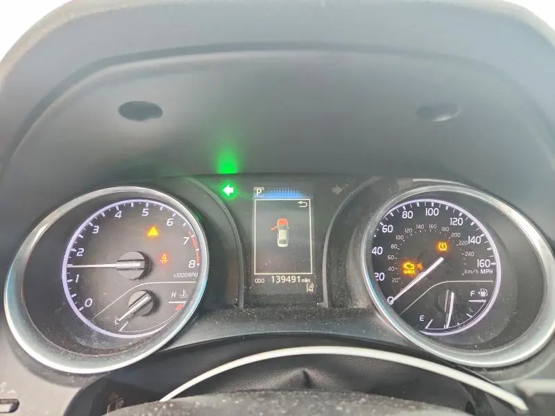 2018 TOYOTA CAMRY SE  