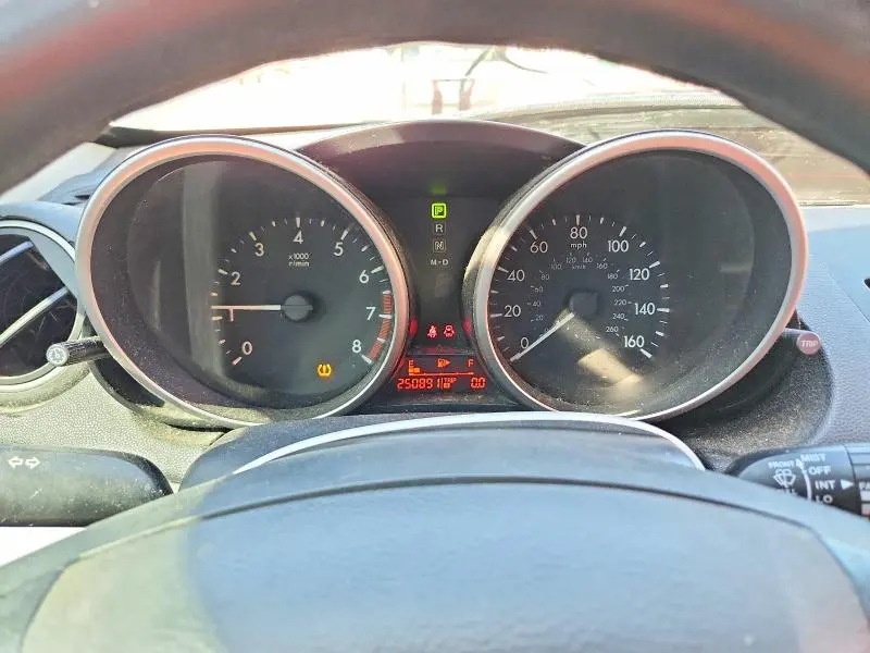 2010 MAZDA 3 I  