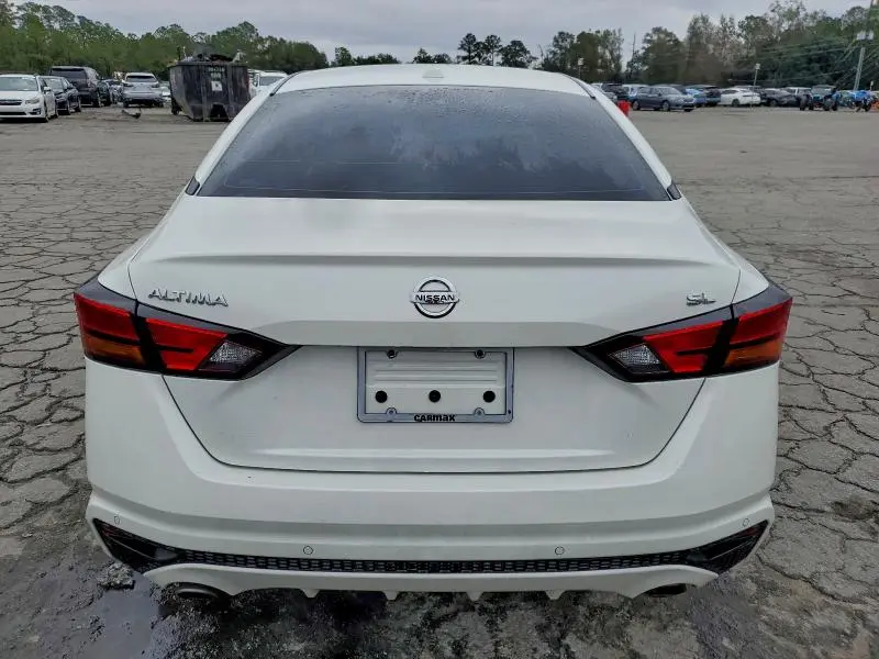 2019 NISSAN ALTIMA SL  