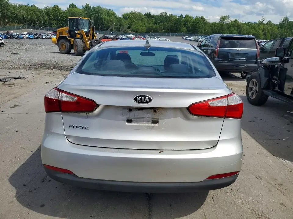 2014 KIA FORTE LX  
