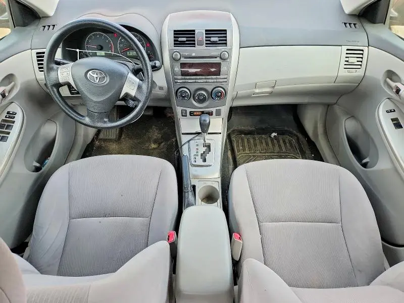 2011 TOYOTA COROLLA LE  