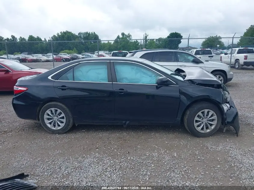 2016 TOYOTA CAMRY LE