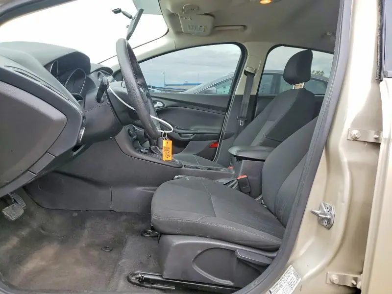 2018 FORD FOCUS SE  