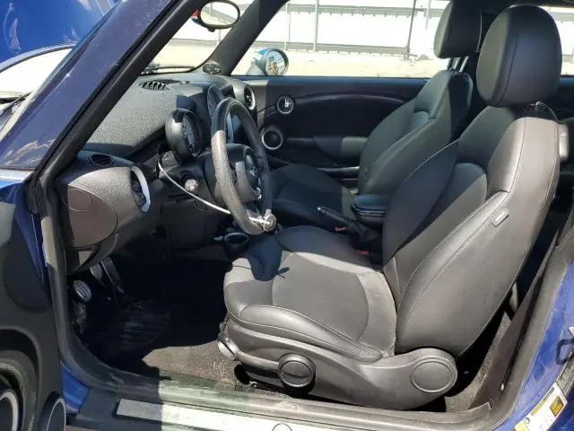 2013 MINI COOPER S