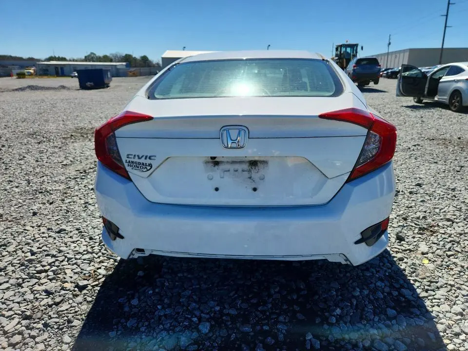 2018 HONDA CIVIC LX  