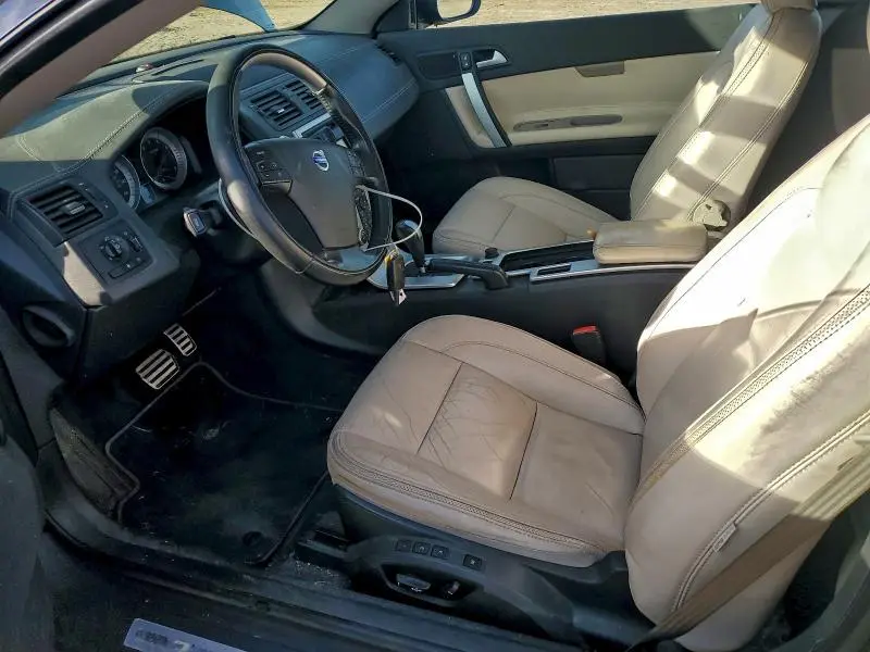 2012 VOLVO C70 T5  
