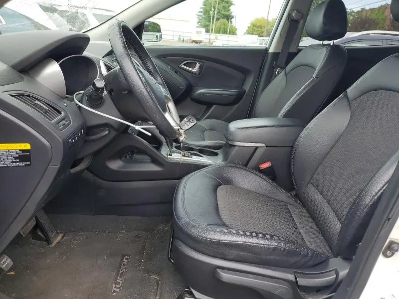 2013 HYUNDAI TUCSON GLS  