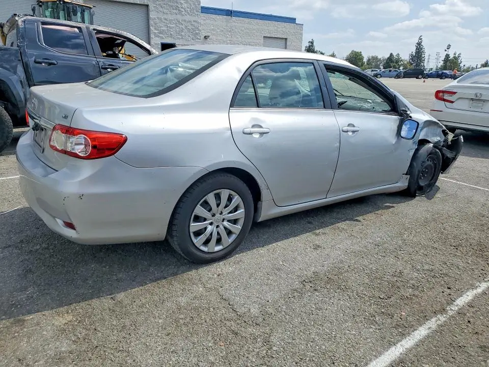 2013 TOYOTA COROLLA LE  