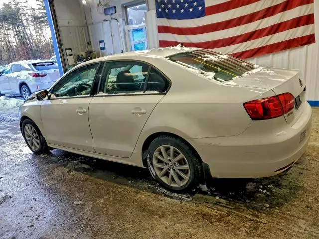 2012 VOLKSWAGEN JETTA SE  