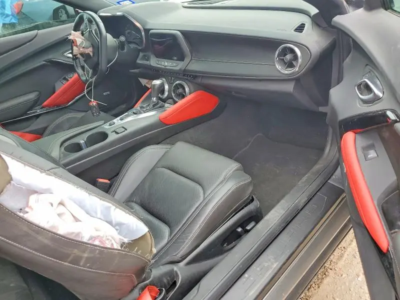 2023 CHEVROLET CAMARO LT  
