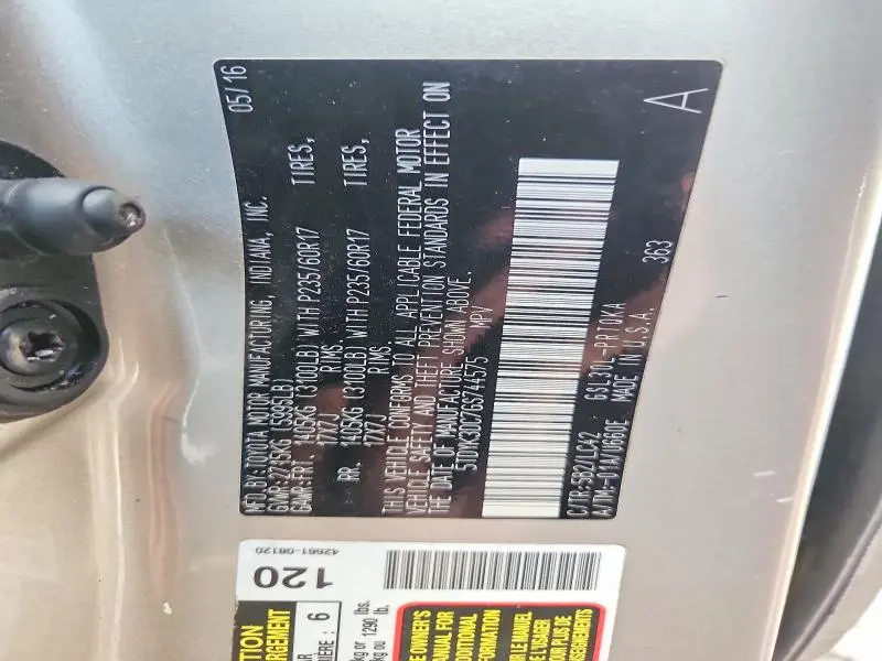 2016 TOYOTA SIENNA XLE  