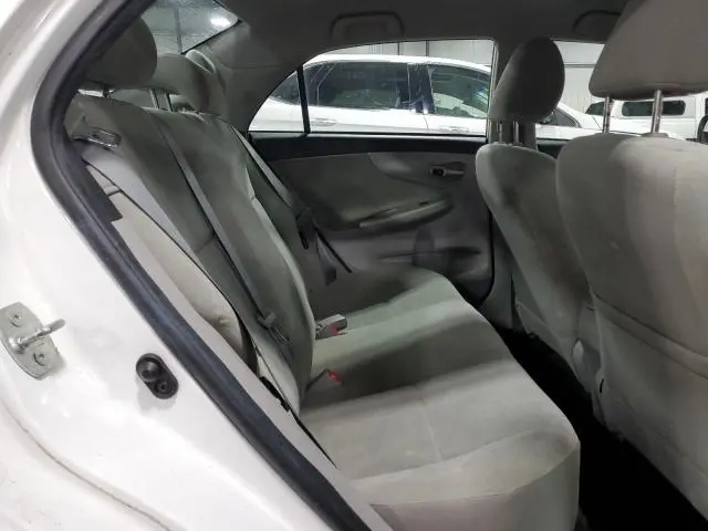 2013 TOYOTA COROLLA BASE  