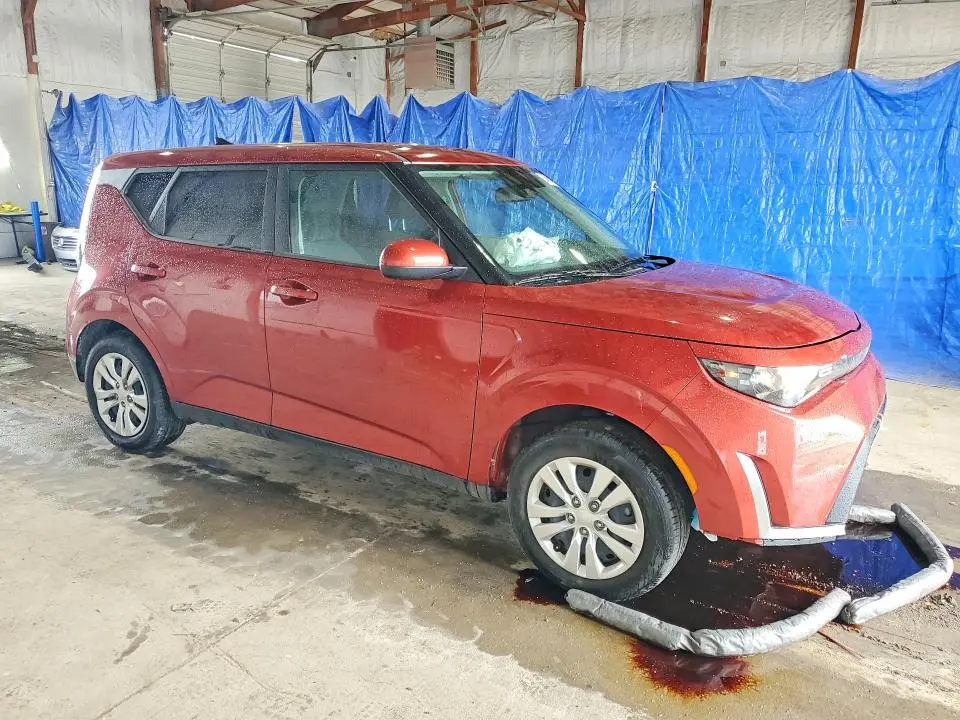 2025 KIA SOUL LX  
