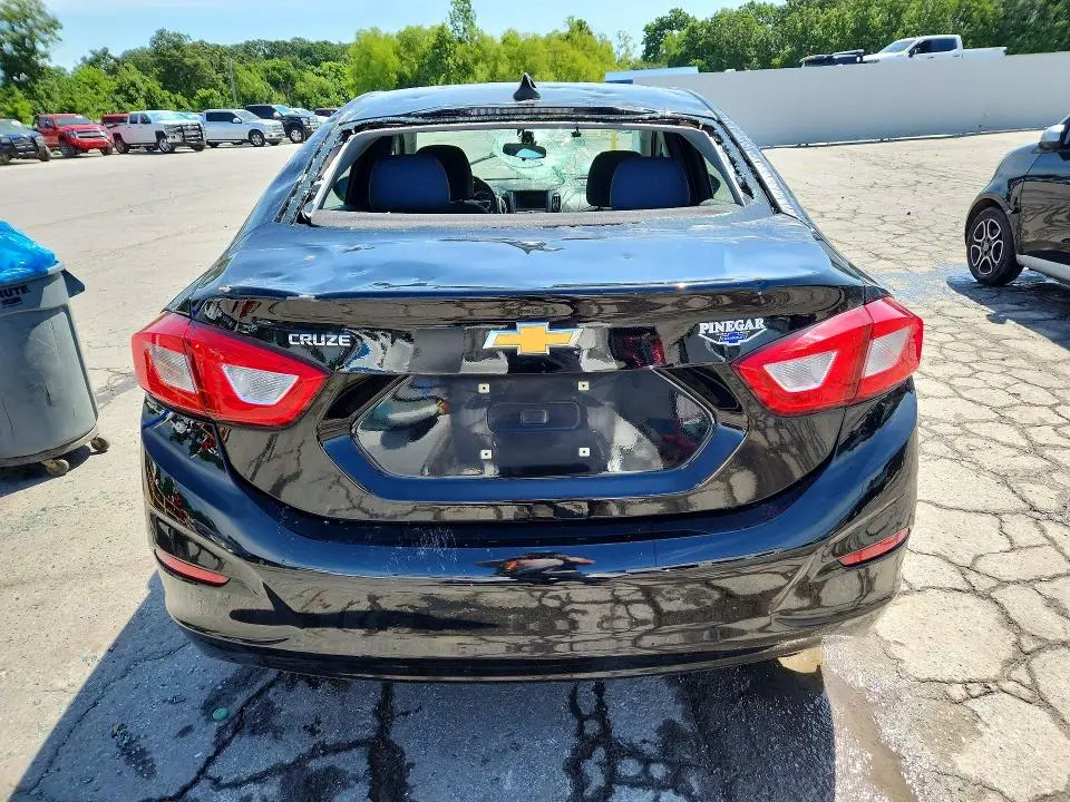 2019 CHEVROLET CRUZE LS  