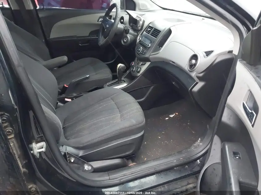 2012 CHEVROLET SONIC 2LT